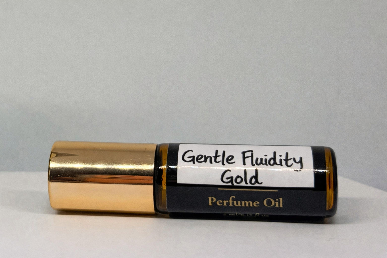 Gentle Fluidity Gold-Inspired Perfume Oil